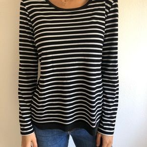 Women’s striped long sleeve black and white top